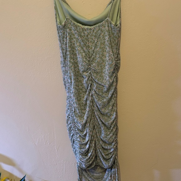 Floral Print Ruched Dress - Picture 5 of 5